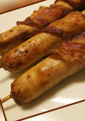 A picture of Big piggies in blankets.
