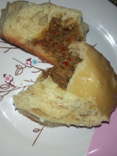 A picture of Stuffed bread.