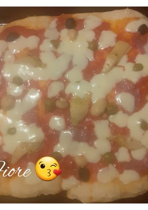 Foto di Pizza casalinga fantasia..con lievitazione lunga..molto buona!