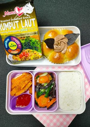 Foto resep Bekal sekolah, Tumis jamur kuping (1077)