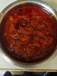 தக்காளி தொக்கு(tomato thokku recipe in tamil) செய்முறை முக்கிய புகைப்படம்