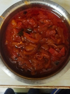 தக்காளி தொக்கு(tomato thokku recipe in tamil) செய்முறை முக்கிய புகைப்படம்