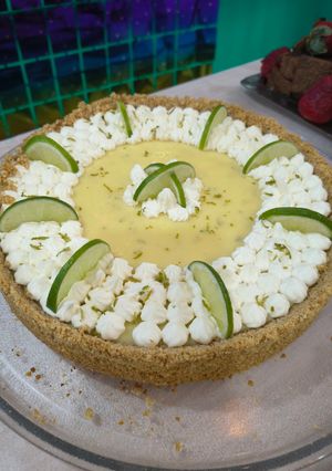 Una foto de Key Lime Pie 🍋🟩 Tarta de Lima 🍋🟩
