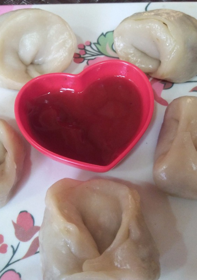 वेज मोमोस (Veg momos recipe in hindi) रेसिपी मुख्य फोटो
