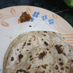 A picture of Simple paratha.