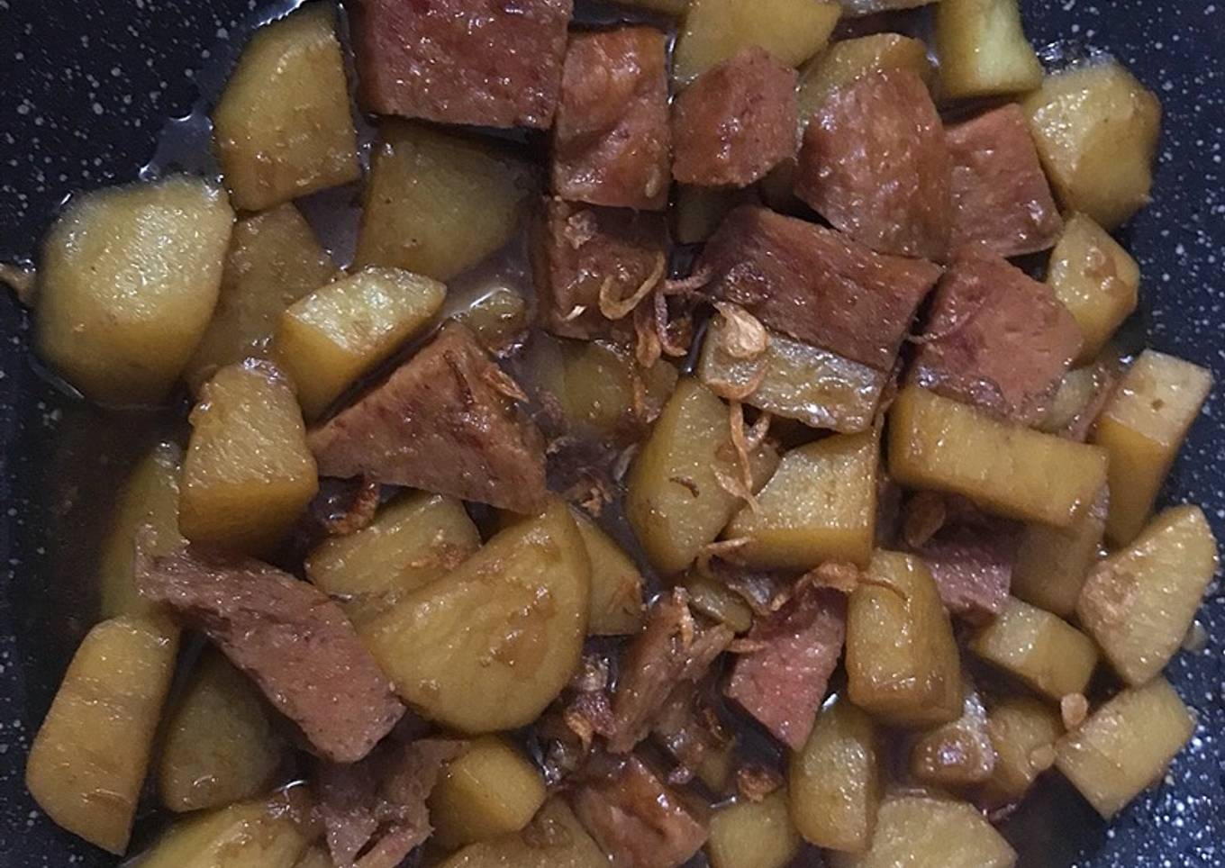 Kentang kecap masak b2(non haLal)