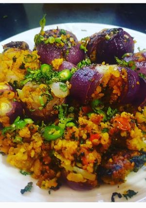 A picture of Stuffed onion with poha stuffing.