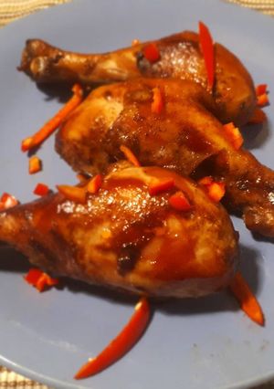 A picture of Berbeque drumsticks.