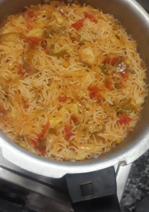 A picture of Chana daal mix veggies pulav.