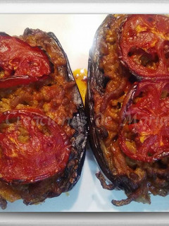 Una foto de Karnıyarık o berenjenas rellenas (Cocina Turca)
