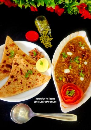 A picture of Green Moong Mughlai Makhani with Triangular Paratha - Mini Lunch/Dinner Platter - Delicious & Nutritious Tiffin.