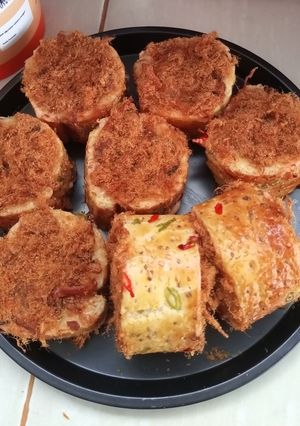 Foto resep Roti Gulung Abon