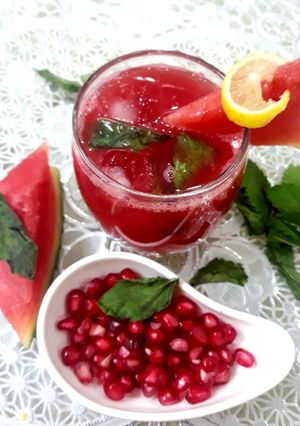 A picture of Watermelon & pomegranate lemonade.