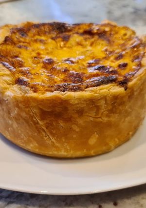 Foto principal de Quiche de gambas, puerros y calabacín