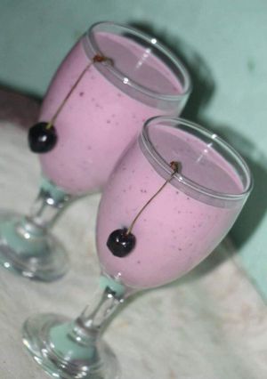 A picture of Cherry smoothy.