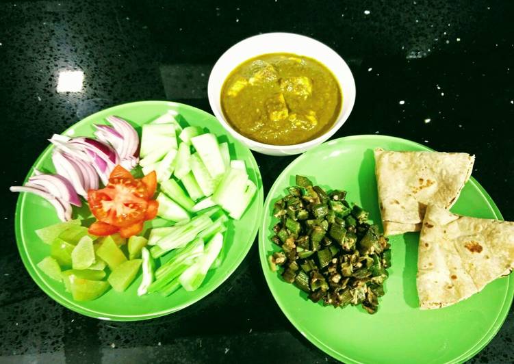 Palak Paneer, Bhindi and Phulke