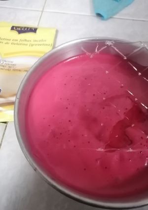 Una foto de Gelatina de betabel con vino tinto