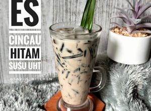 Foto resep Es Cincau Hitam Susu UHT