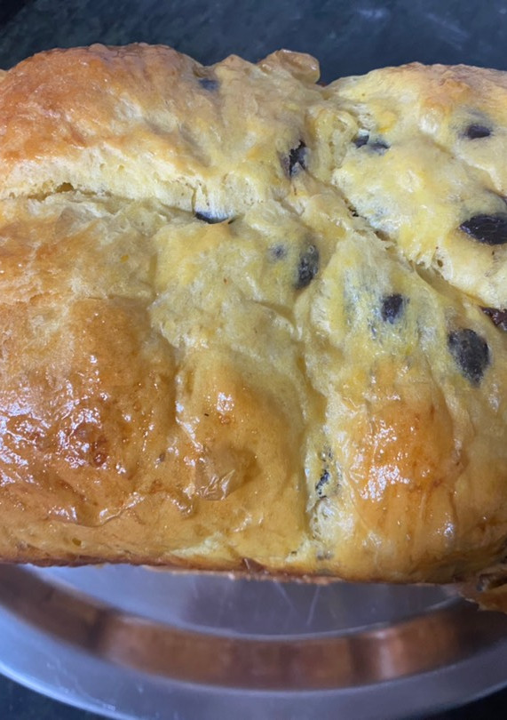 Una foto de Panettone de chocolate (en panificadora)