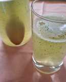 Agua de hierbabuena