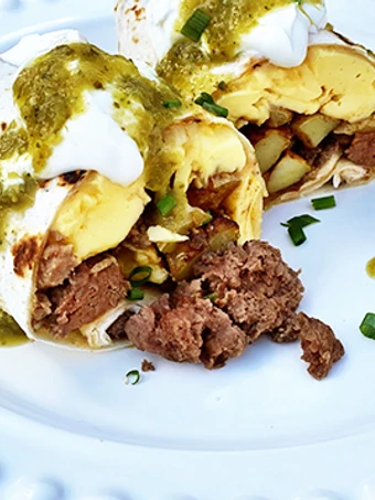 Recipe Wagyu Beef Sausage, Potato, and Egg Breakfast Burritos the So Delicious Perfect