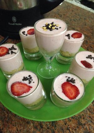 A picture of Strawberry Cheesecakes.