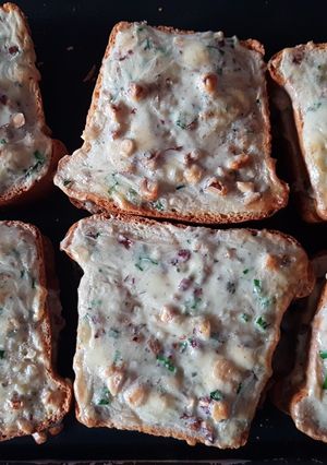 Une photo de Croque monsieur jambon cru/bleu d'auvergne