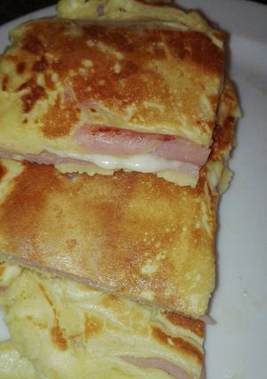 Foto principal de Tortitas rellenas de jamón york y queso