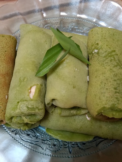 Foto resep First time!! Dadar Gulung Pandan Pisang Coklat Keju