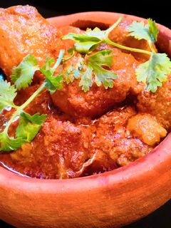 আলুর দম (Alur dum recipe in Bengali) রেসিপির প্রধান ছবি