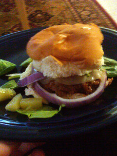 A picture of Hawaiin turkey burgers.
