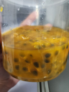 Una foto de Jugo de parchita/maracuyá