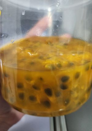 Una foto de Jugo de parchita/maracuyá