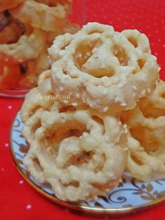 Foto resep Kue Kembang Goyang Renyah Anti Gagal