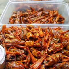 A picture of Crispy grasshopper.