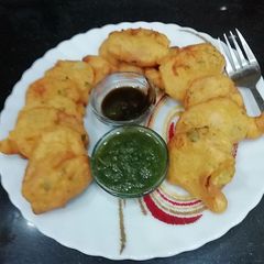 Aaloo ke Pakore A picture of Aaloo ke Pakore.