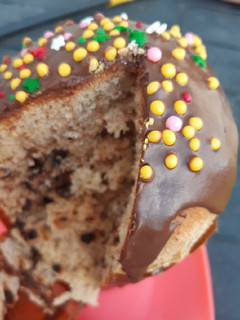 Una foto de Pan dulce integral con chips