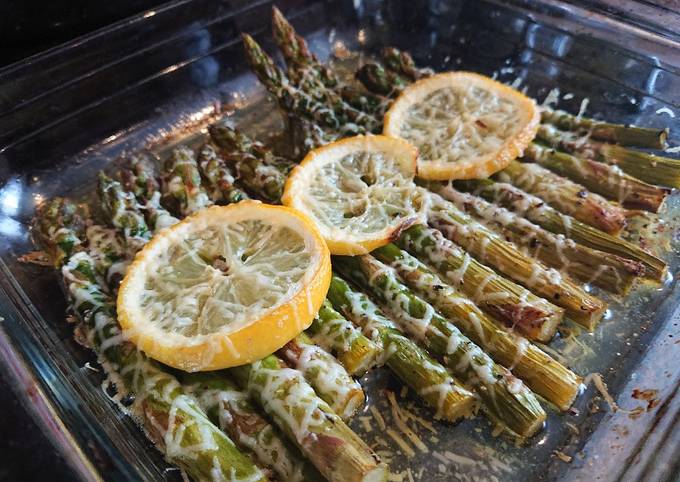 Recipe of Speedy Roasted Lemon Asparagus