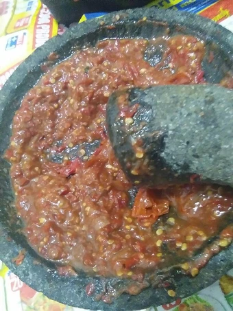Cara Mudah Membuat Resep Sambal terasi goreng yang Enak Banget Anti Ribet, Uenak Banget