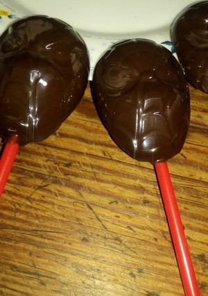 Una foto de Paletas de chocolates