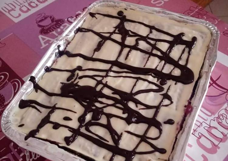 Tarta de galletas sabor mora