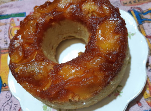 Una foto de Torta de manzana invertida