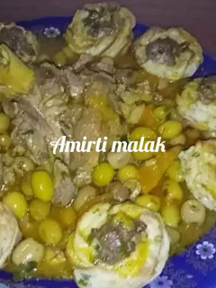 صورة لوصفة طاجين الزيتون بالبطاطا محشية بالكفته