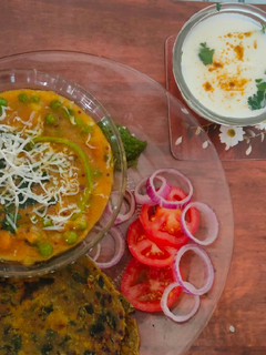 વટાણા નું શાક (Vatana Shak Recipe In Gujarati) રેસીપી મુખ્ય ફોટો