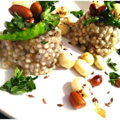 A picture of Sabudana makhana khichdi.