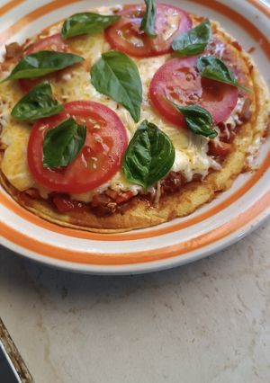 Una foto de Pizza saludable, sin harina de trigo y sin horno