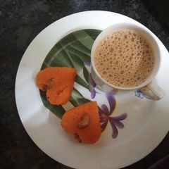 A picture of Ghee rava kesarI.