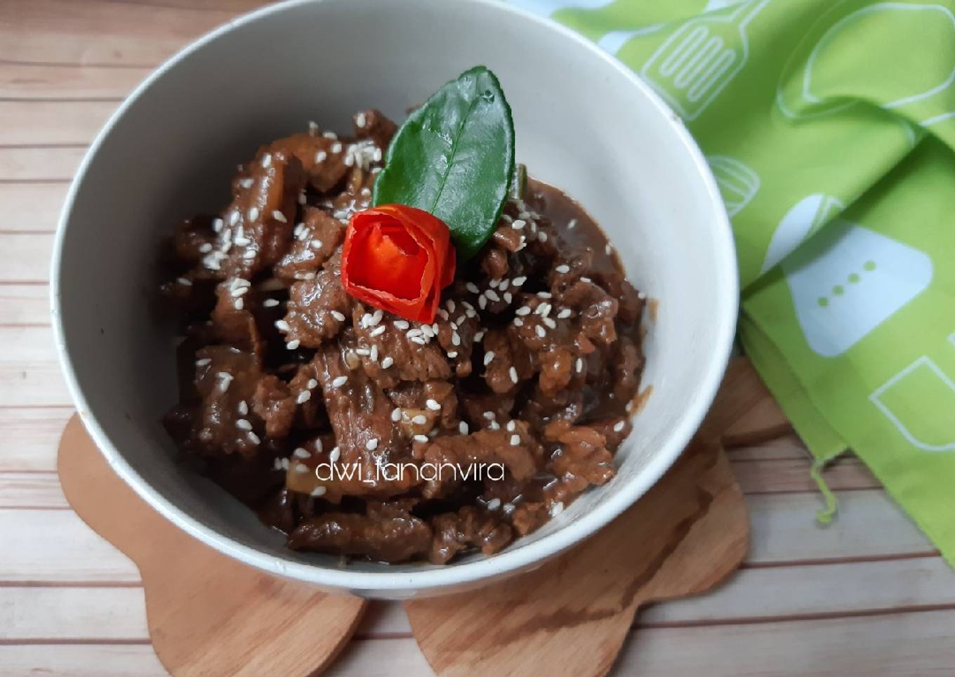 545. Beef Teriyaki
