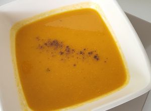 Una foto de Crema de zanahoria sin leche