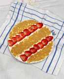 Semifreddo alla panna con gelèe di fragole